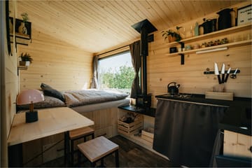 Maringotka klidně ve vinici — fotografie 15